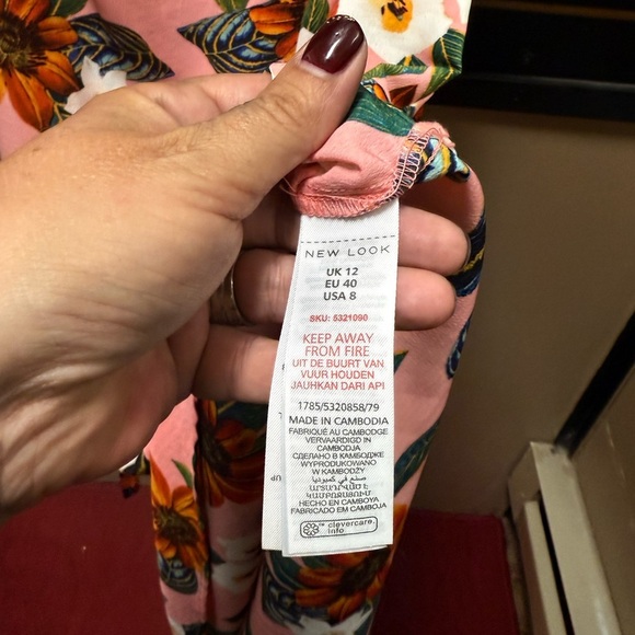 New Look Pink Floral Midi Dress – Size 8 (US) - Picture 5 of 5